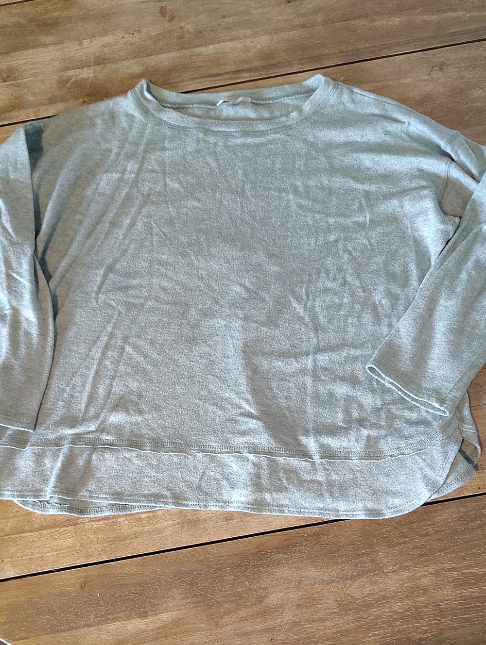 JODIFL Heathered Light Green Scoop Neck Pullover